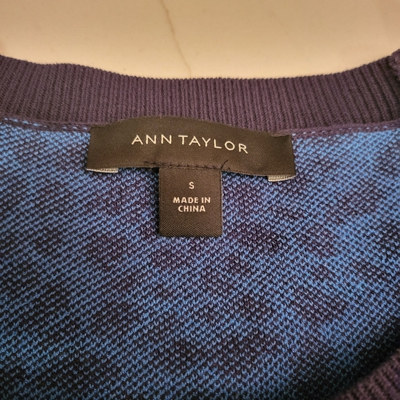 Ann Taylor - Animal Print Sweater - Picture 5 of 9